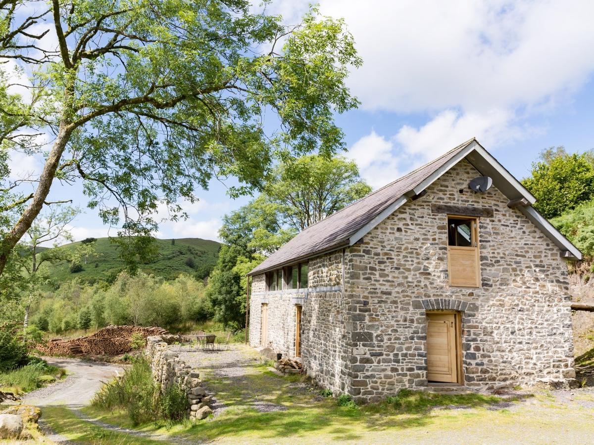 Red Kite Barn - Charming Boutique Barn Conversion Newbridge on Wye Exterior photo